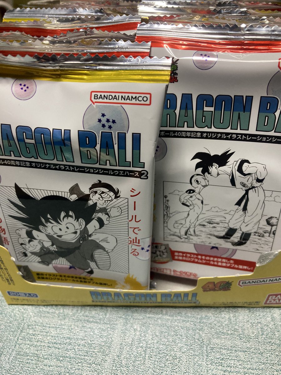 ドラゴンボールウエハース開封第3回。2枚しか抜けず、、メモ残り4.15