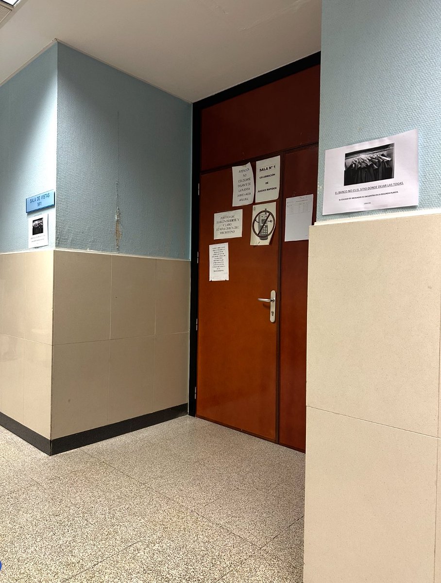 javiernoriegago's tweet photo. Hoy, toca #Juzgado #EstadoDeDerecho
#DefensaDelCiudadano
Nos oponemos a que un #autónomo tenga que devolver las #ayudas percibidas como consecuencia de la suspensión de actividad durante el #EstadoDeAlarma originado con motivo de la pandemia del #COVID y el RDL 8/2020.
La actividad de #peluquería (CNAE 9602) es una #actividad #NOESENCIAL que quedó #suspendida (artículo 17.1 a), por lo que NO ES NECESARIO acreditar reducción de ingresos.