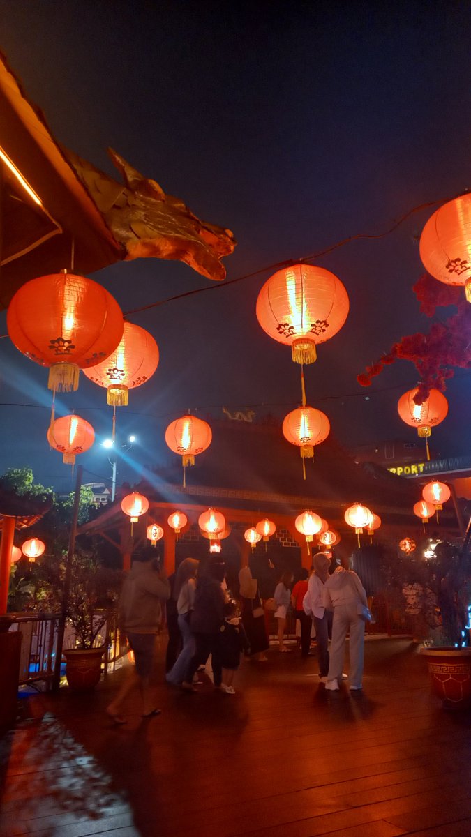 Diantara ratusan orang.. #catatanhariini