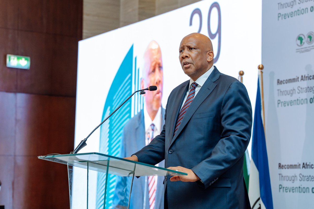 Alphonso Van Marsh tweet media