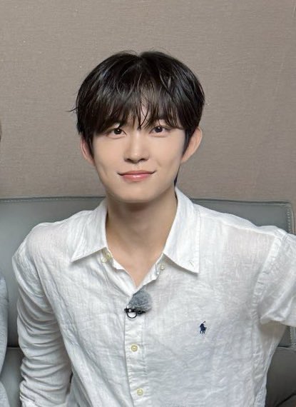 geonnww's tweet photo. 전 부칠까요?                       전부 칠까요? https://t.co/vopWwlCiwG