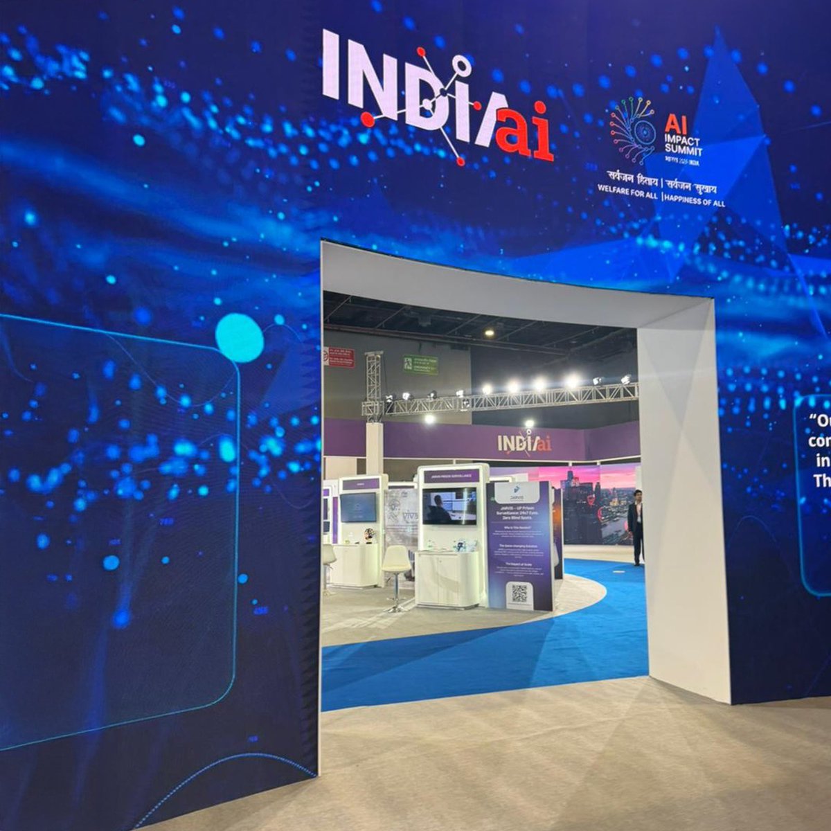 OffSideOfWorld's tweet image. PM Narendra Modi will inaugurate the India AI Impact Expo 2026.

• The expo highlights India’s push to become a global AI and deep-tech leader.
• Top global CEOs from Big Tech, AI labs, and semiconductor companies are expected in India.
• Leaders from firms like Google,