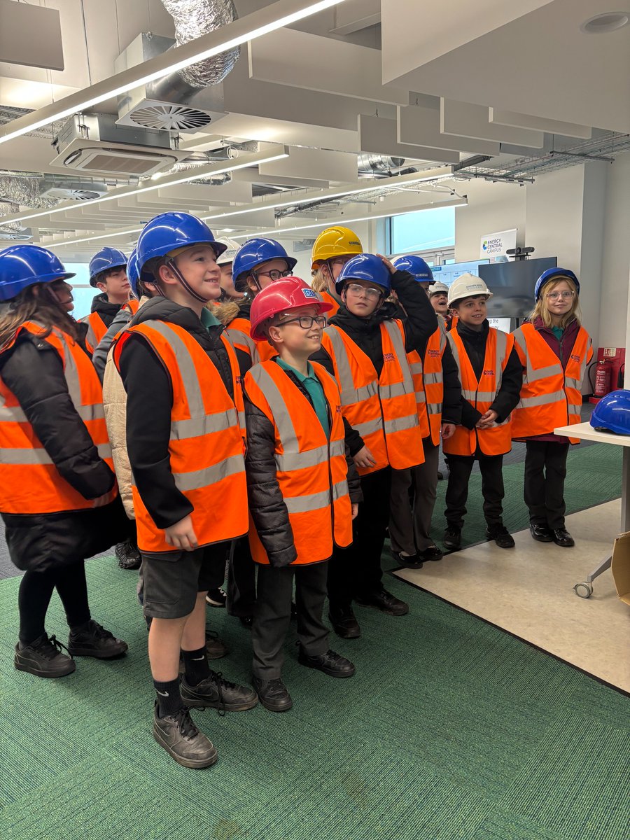 eccampusuk's tweet photo. Last week, we were pleased to welcome Year 5 &amp; Year 6 pupils from Grange View Primary School to the Energy Central Learning Hub for a STEM Day.

The students enjoyed an interactive Port of Blyth history session followed by a guided tour of the Port's South Harbour Terminal. https://t.co/po7eCTEJai