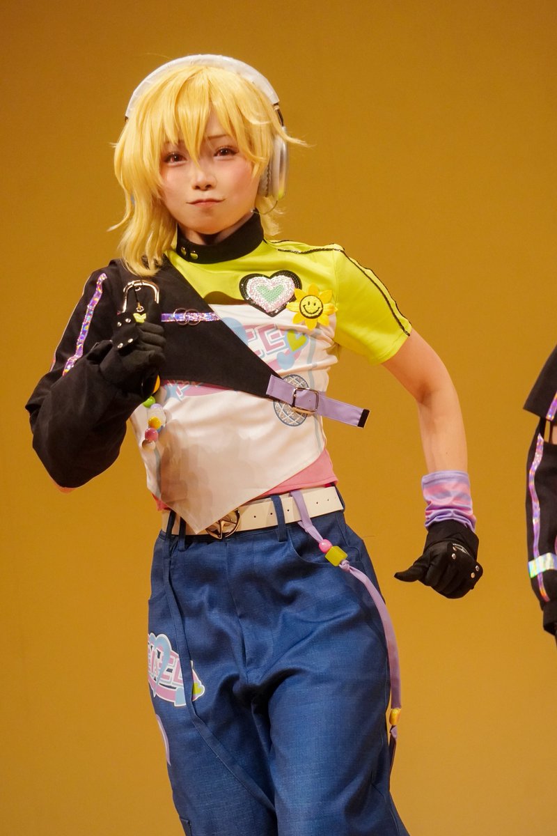 目がキラキラしてるステショがあった✨️

enst / cos . 仁兎なずな