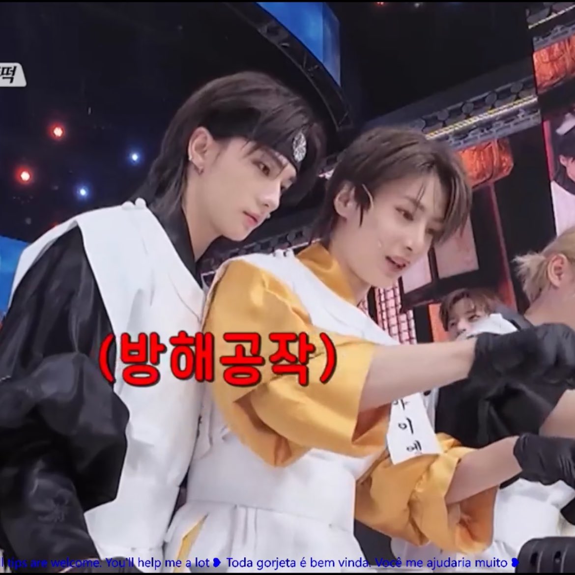 <a href="/smestha_/">Sam.</a> 🥺👉🏻👈🏻