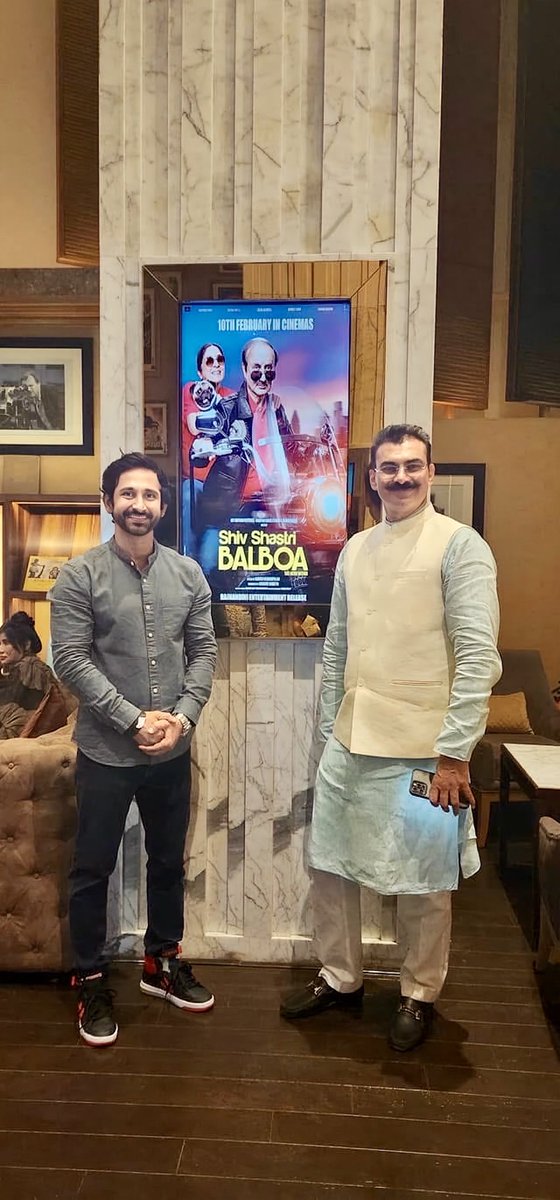 This film was full of motivation 
&amp; 
Human emotions,
Beautifully directed @ajayanvenugopalan &amp; <a href="/AnupamPKher/">Anupam Kher</a> ji &amp; <a href="/sharibhashmi/">Sharib Hashmi</a> bhai have 
done as usual great job,
It was beautiful Screening eve with all friends.♥️

TBW pictures ♥️

#TBM #screening #featurefilm
 #nivaansen