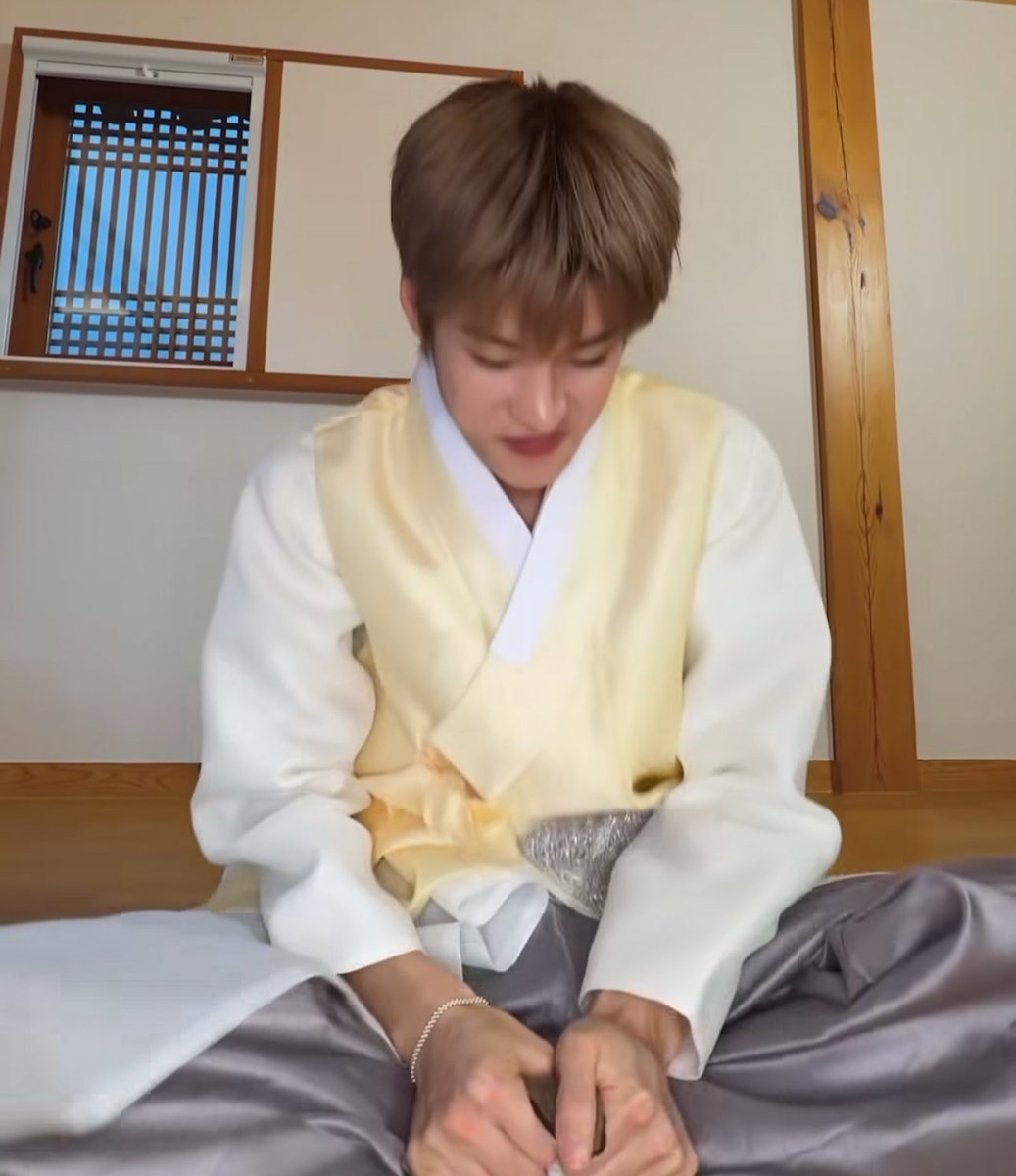 กี่ขวบบบบบแย้วไออ้วนมาเอาอั่งเปา