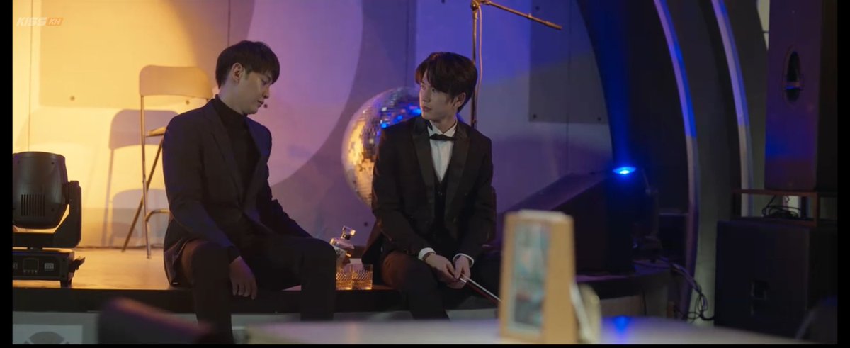 mingyuslight's tweet image. watching #brighteyesinthedark and I'm staring a rumor