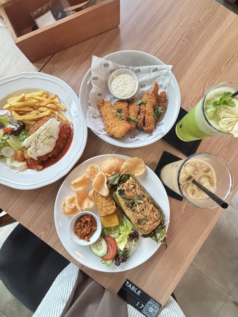 baru nyadar, terakhir foto makanan pas meet up sama <a href="/rueiveur/">𝐑u-𝐄!˖࣪♡ slr</a>