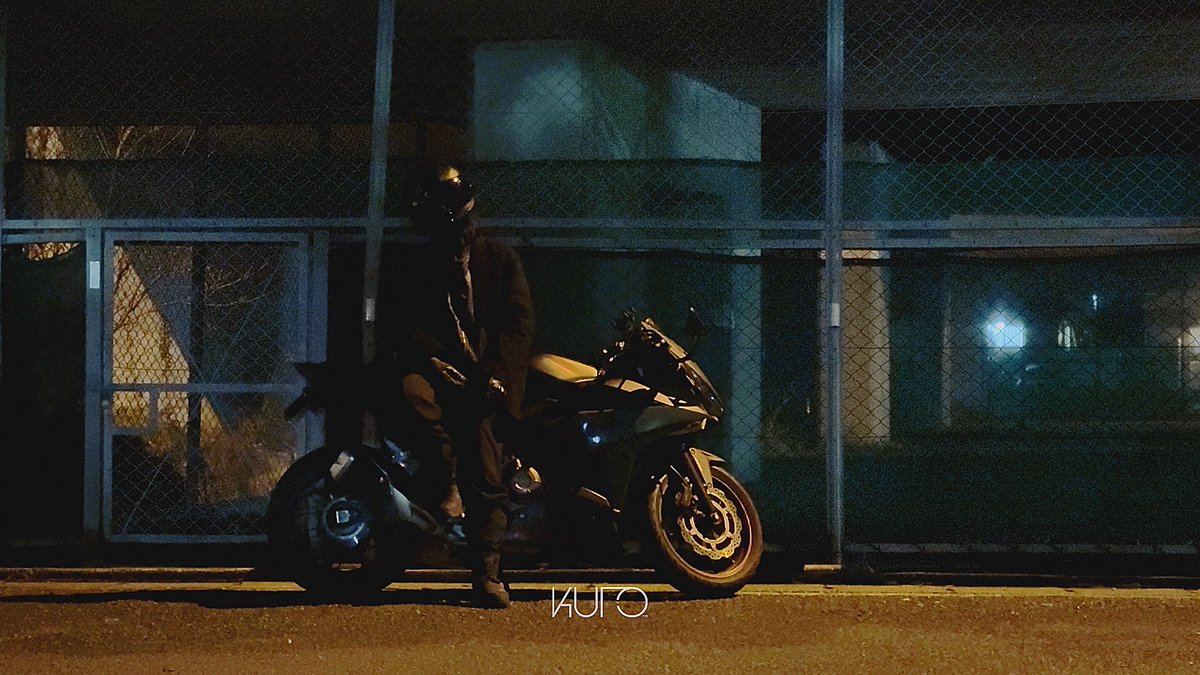 shink4_'s tweet photo. うちのあいしゃは夜に映える
#バイクとオーナー
#cbr400r
#ナイツー
#ソロツー
#honda https://t.co/desK2ILYSZ
