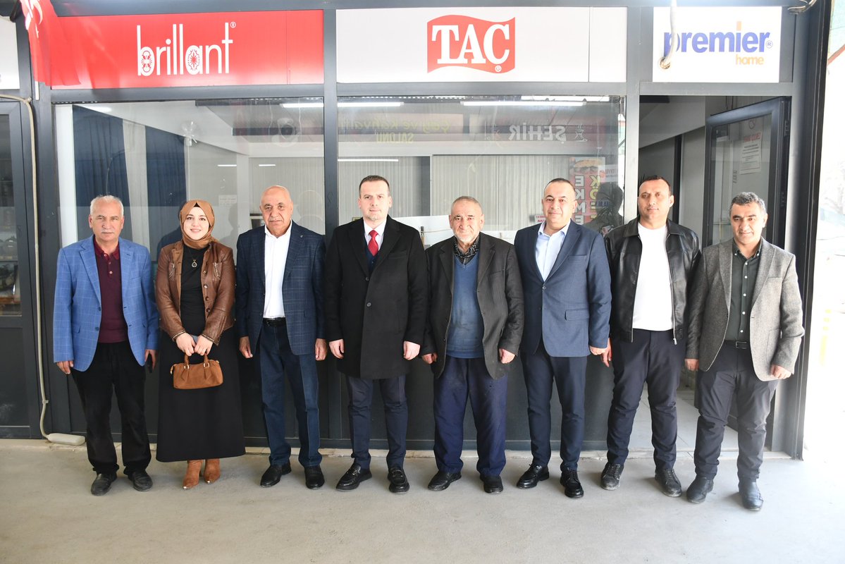 Malatya Fırıncılar Odası Başkanlığına yeniden seçilen Sn. Mehmet Büyükelçi’yi MAGİNDER olarak ziyaret ederek hayırlı olsun dileklerimizi ilettik.
Ramazan ayı boyunca 11 ilçemizde “Askıda Ekmek” projesi kapsamında ihtiyaç sahibi hemşehrilerimize ücretsiz ekmek ulaştırmak adına