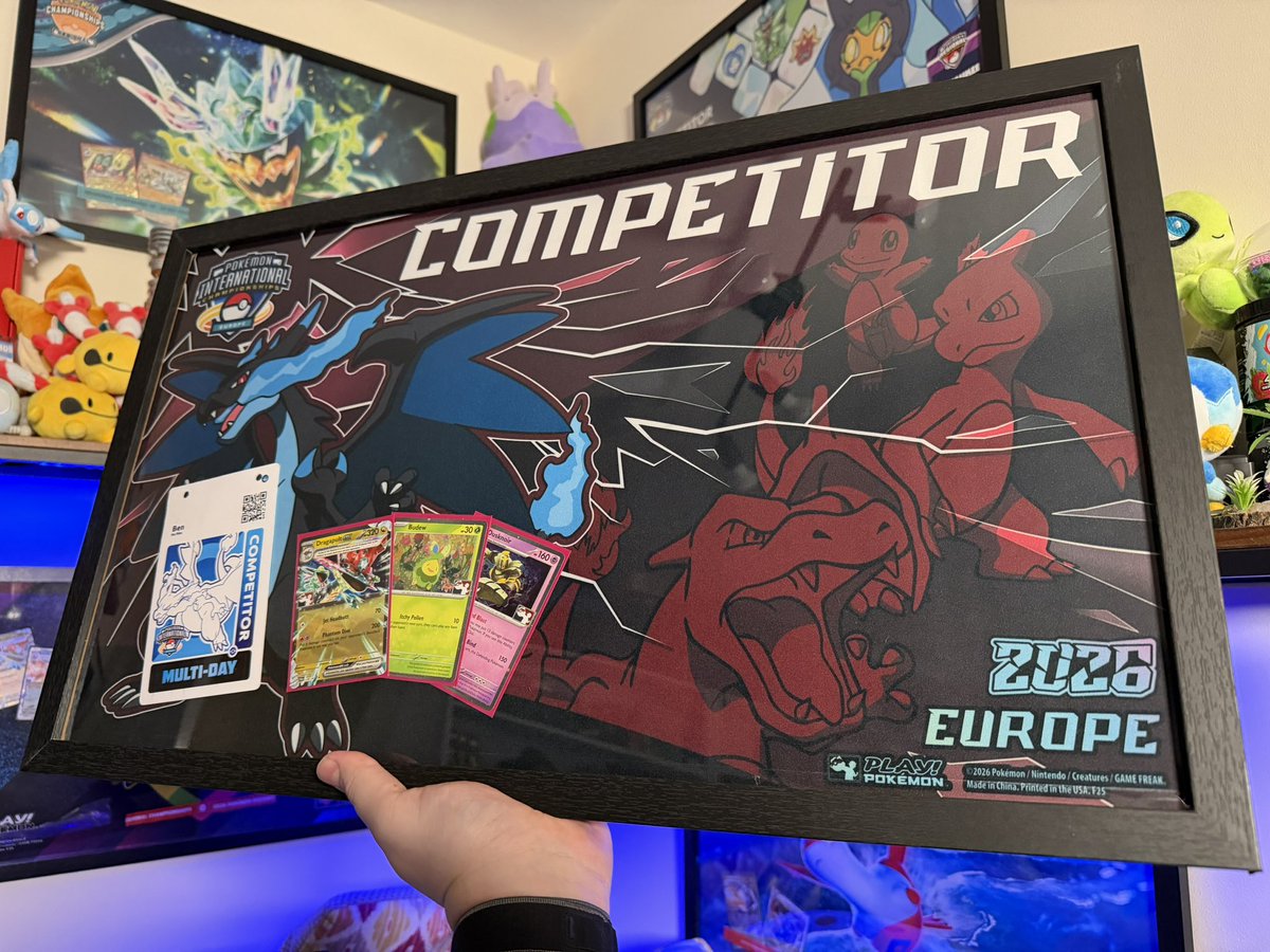 Framed my EUIC playmat, I went 3-3 drop this year, my first drop at a regional or international ever but I just couldn’t take the back to back to back low rolls anymore 🥹

Prizing all 3 pulls for the last game really hurts 😬

Anyways. Nice memory of a weekend with friends!