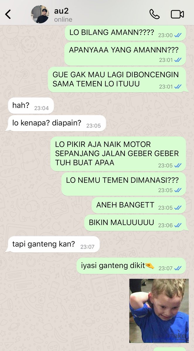 hoskieshy's tweet photo. teeteepor ft auau one tweet au
; nebeng https://t.co/vGp4SHowu0