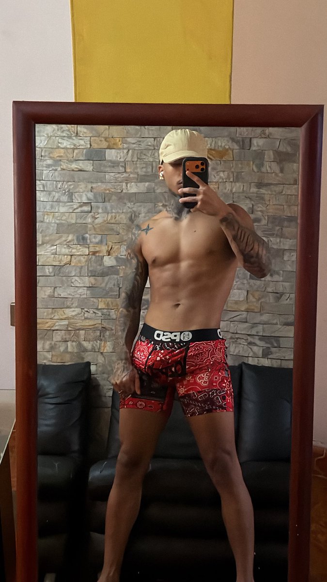 Chino Tyga tweet media