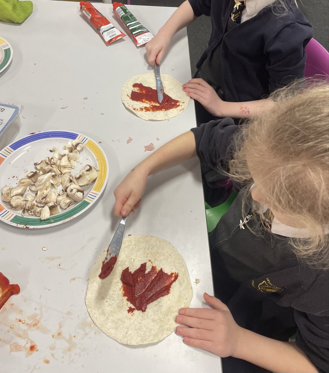 Class 2 have been making different foods from around the World in DT this term. They’ve been practising cutting, spreading, grating and mixing!