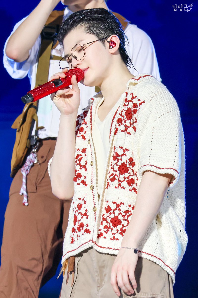 D-391

250215

#우지 #WOOZI #ウジ #세븐틴 #SEVENTEEN