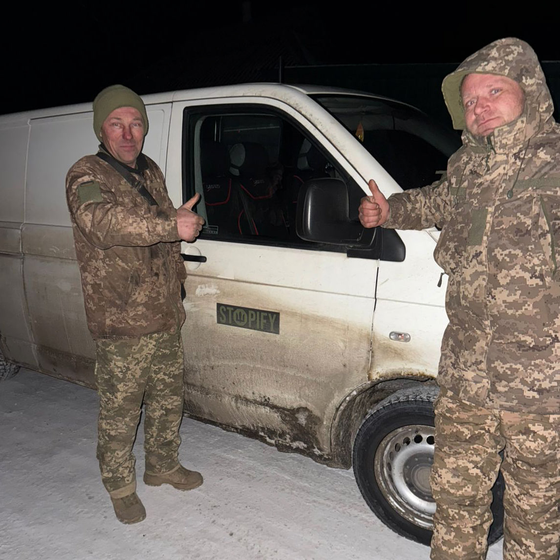 stopify_org_ua's tweet image. Remember the bus we sent to the 225th Separate Assault Regiment in January? They are so grateful for it that they’ve sent us more photos and voice messages with thumbs-up for our subscribers. In turn, we’re happy to see that our help is working and truly making a difference!