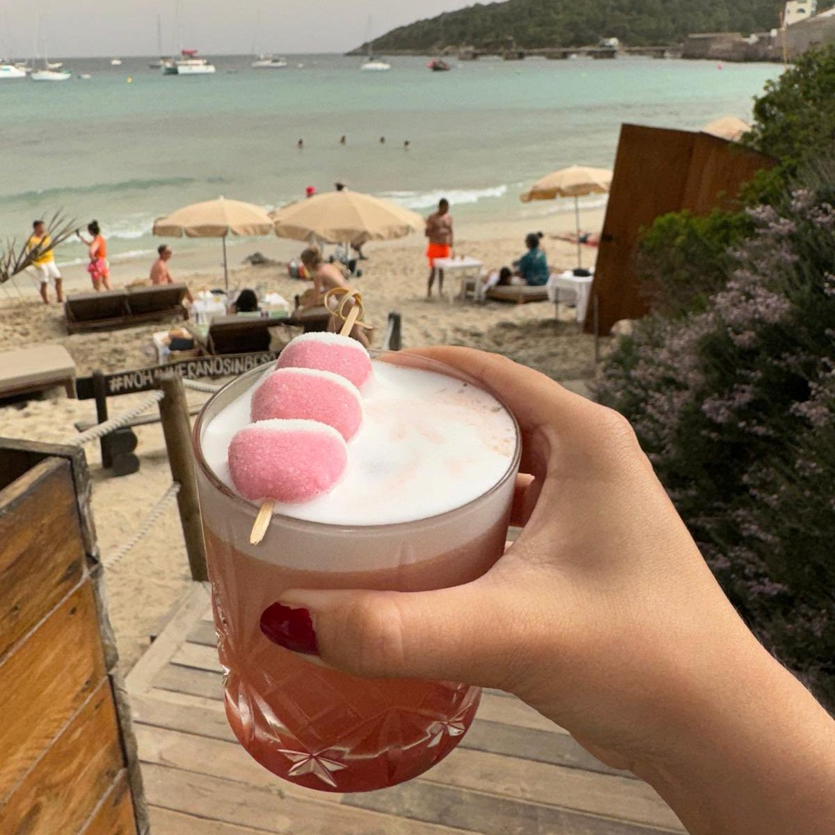 Fini Golosinas tweet media