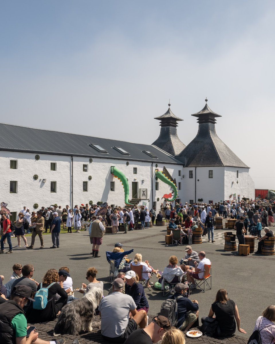 The Machrie tweet media