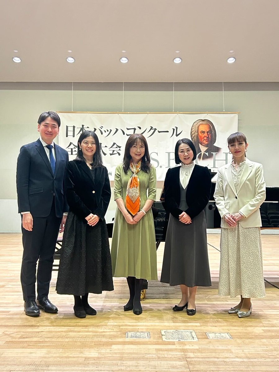 bachconcours_jp's tweet photo. 2週にわたっておこなわれました #日本バッハコンクール全国大会 が終了いたしました。
2週目の審査結果は公式ホームページにて掲載しております。
小学3・4年C部門のベスト賞も発表いたしました。
https://t.co/yGHAhXBf83

@henleverlag
#日本バッハコンクール  #henleverlag #ベスト賞 https://t.co/YCuzX2Z2zy