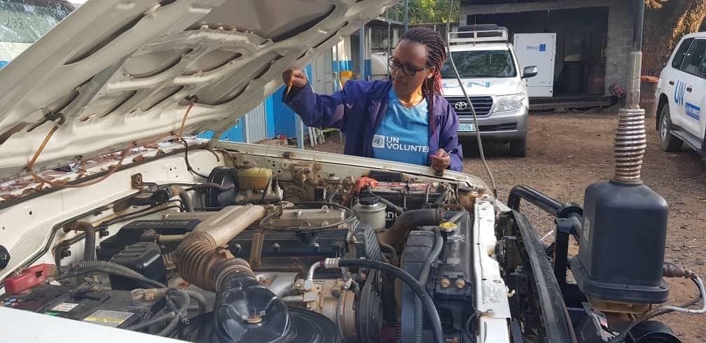 UNV_ESARO's tweet photo. Q: Can volunteering contribute to gender equality? 

A: YES! 
Because volunteering…
🔵Promotes girls’ access to education
🟡Builds women’s leadership skills
🟠Breaks down gender stereotypes
🟢Empowers women to make decisions https://t.co/B6ivRvRcY5