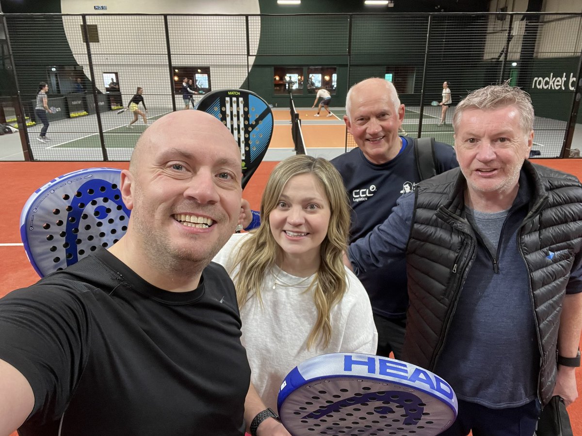 Andrew Dickson tweet media