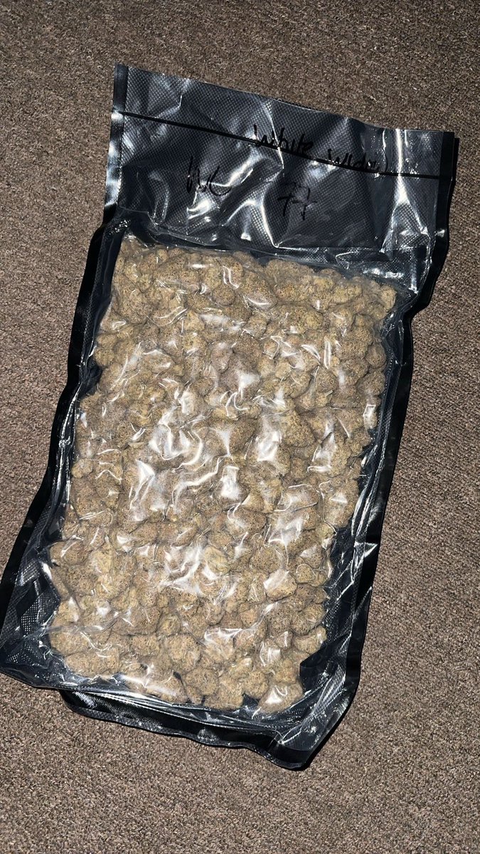 Still Trappin’ tweet media