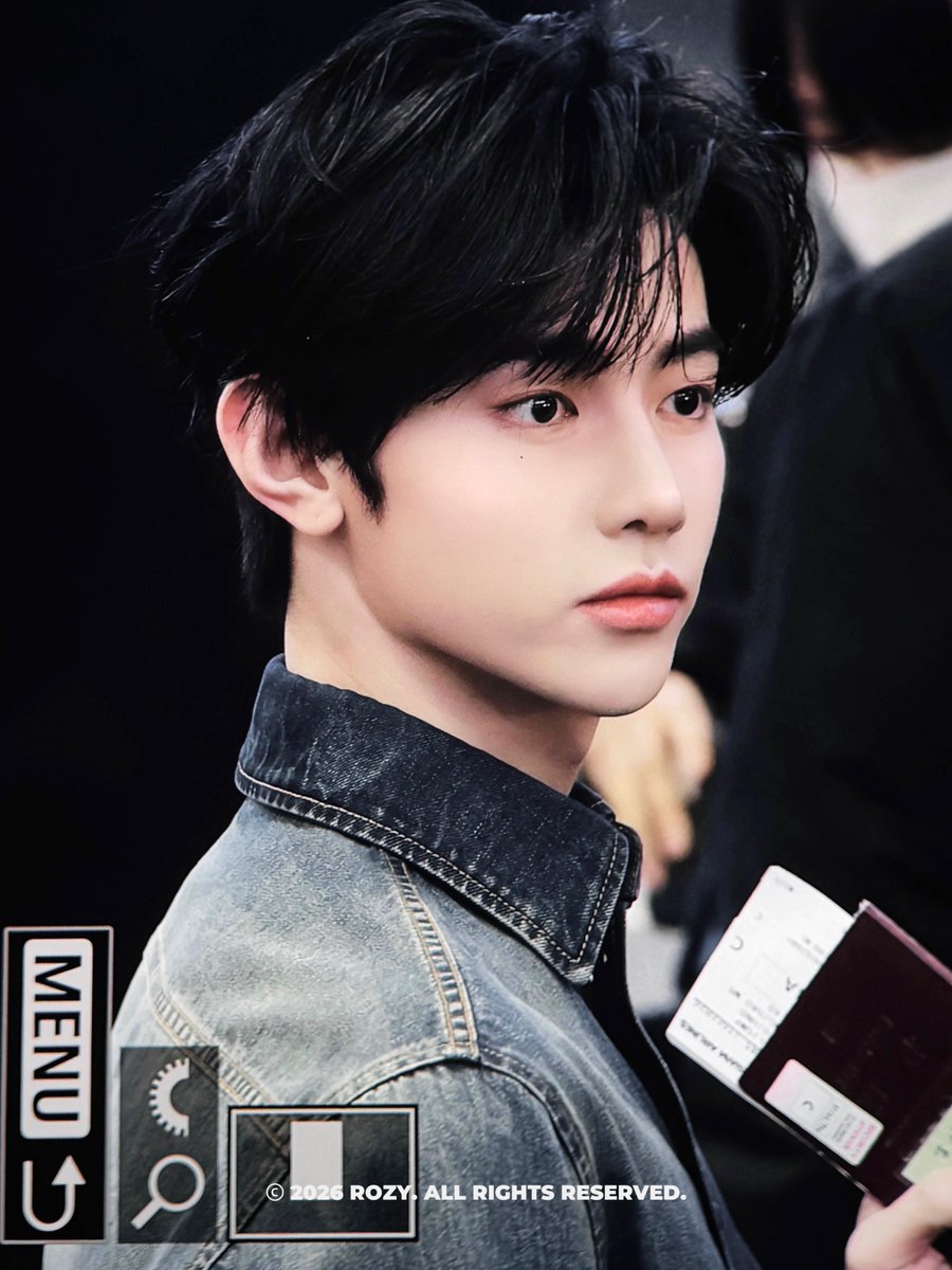 𝐑𝐎𝐙𝐘 tweet media