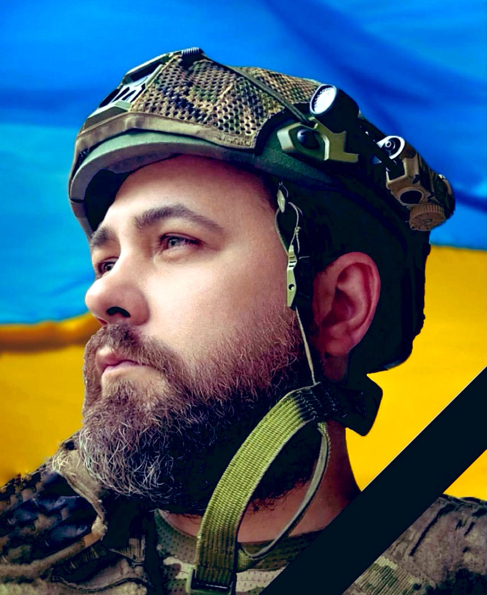 7 лютого в бою поблизу населеного пункту Сіверськ на Донеччині, захищаючи рідну землю від загарбників, загинув старший сержант Болдирєв Антон Валерійович.

Антон Болдирєв народився 14 травня 1991 року в Дніпродзержинську.
У нього залишилася мати.

Вічна пам’ять і слава Герою!