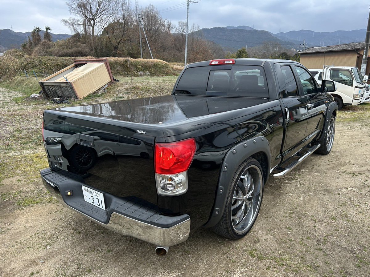 aptxpokopoko3's tweet photo. 売ります！
USトヨタ　タンドラ

新車並行
2008年モデル

登録は2010年

34095マイル
車検4月の24日まで！

ばーり綺麗です！
距離もめっちゃ浅いです！

スナッグトップハードトップのとのカバーもついてばりかっこいい

お値段290万

不具合なし！ https://t.co/SYCGTeYEbF