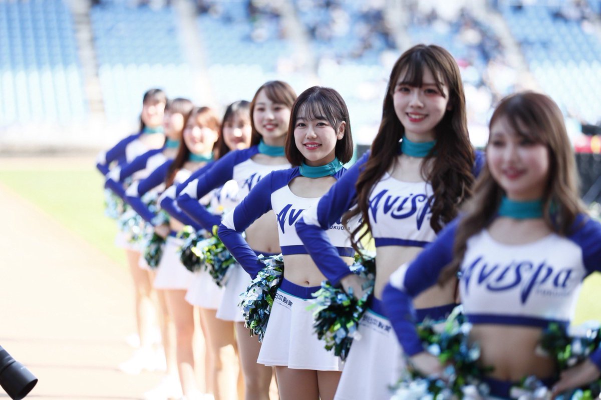 RFC- official tweet media