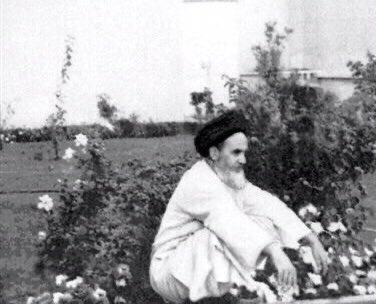ebadollahi's tweet photo. @moeini_mreza کاملاً باهاتون موافقم، عَنقلاب با اِنقلاب متفاوته. https://t.co/em3iYPfnL9