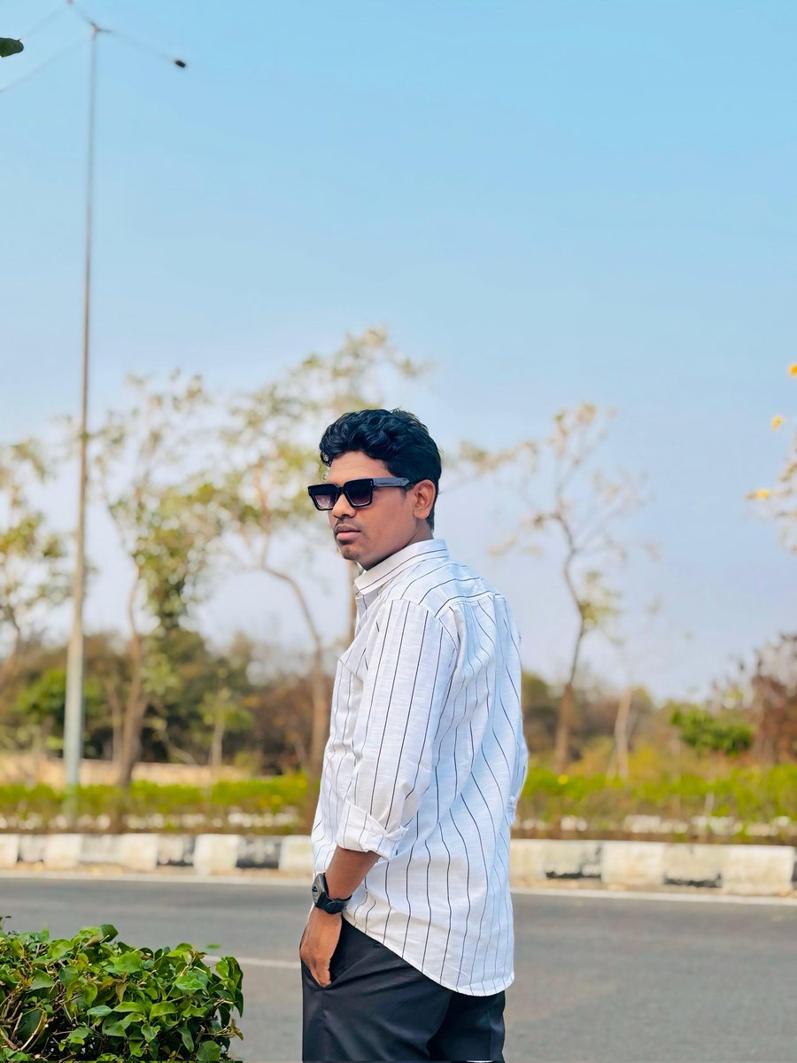 Shakeer51990622's tweet photo. https://t.co/dm0EZW1FBb