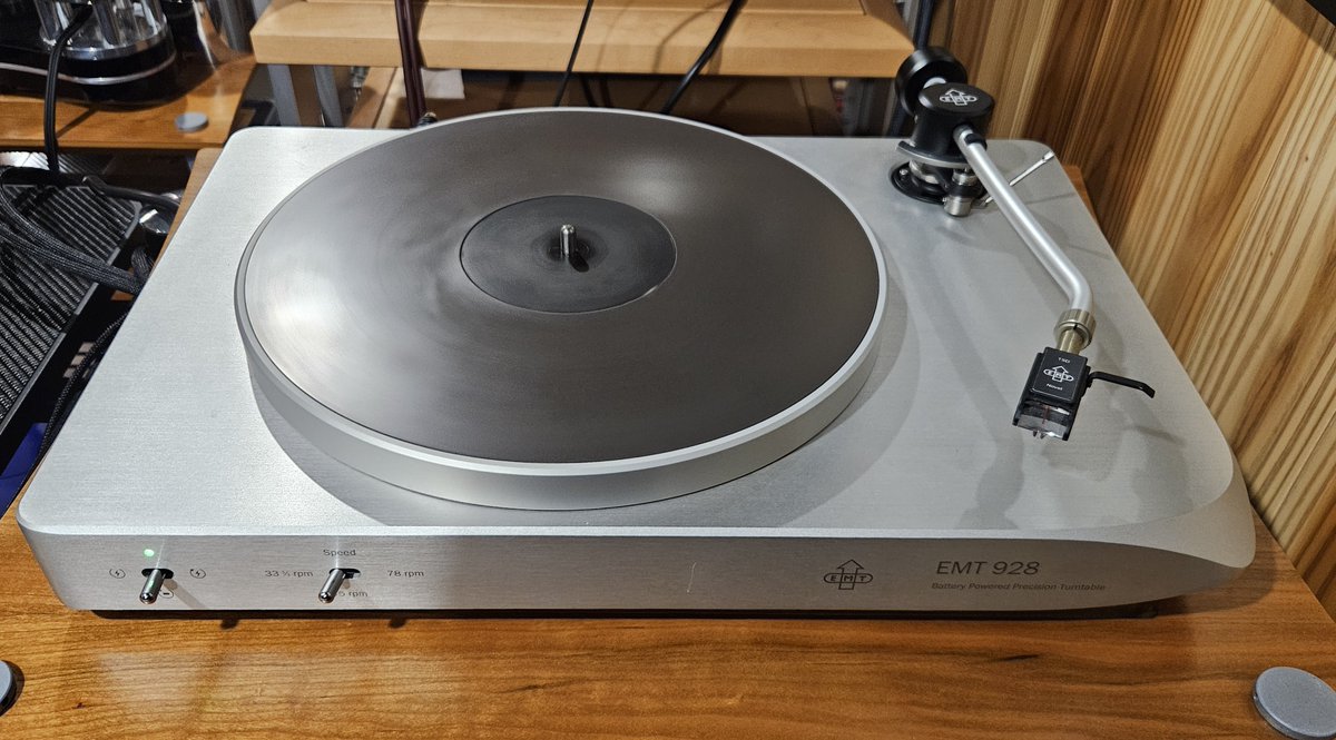 SIS AUDIO tweet media