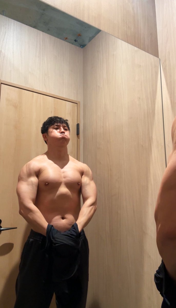 西野(筋肉) tweet media