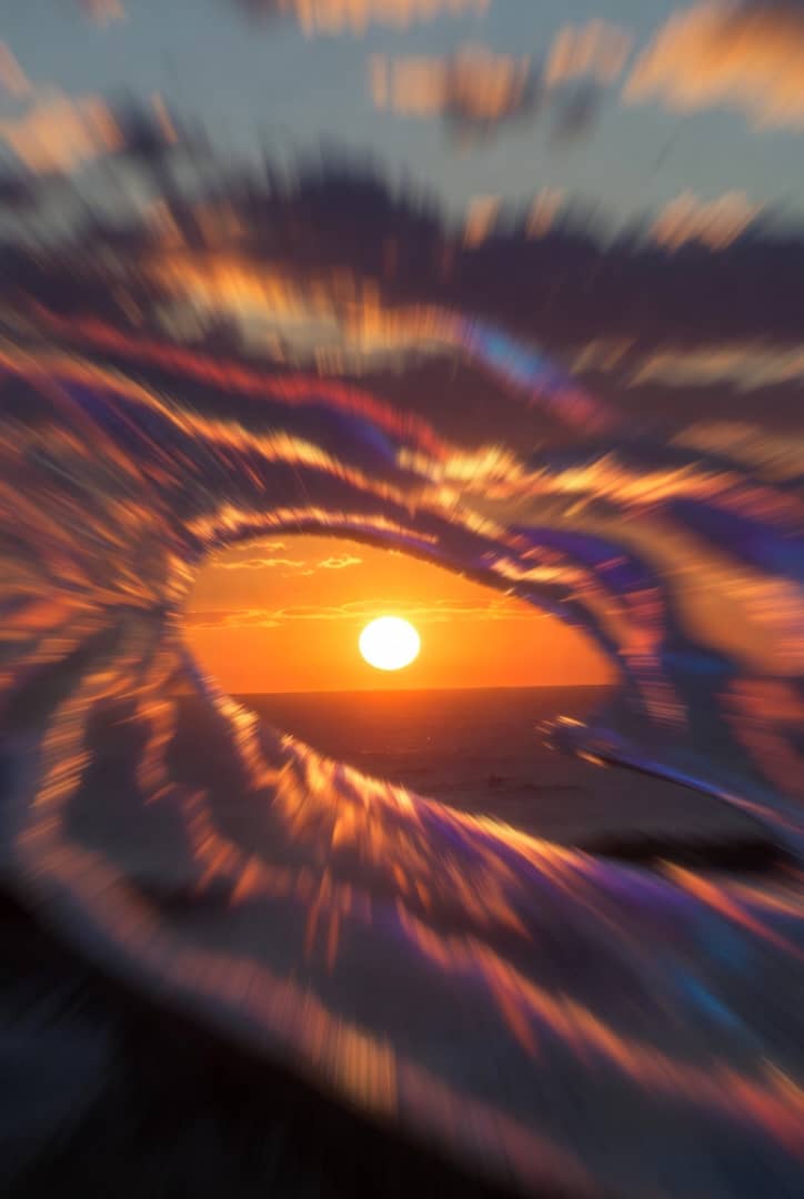 The palette of the universe is exalted above earth, inspiring the brushes of the world to paint. 🌅

#AIart #Poetry #LostBoy