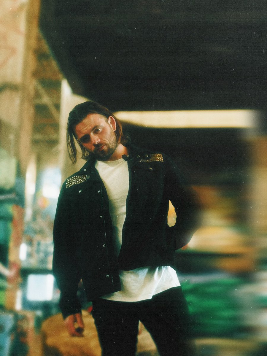 ᴇᴅᴡᴀʀᴅ ᴅᴜsᴋ tweet media