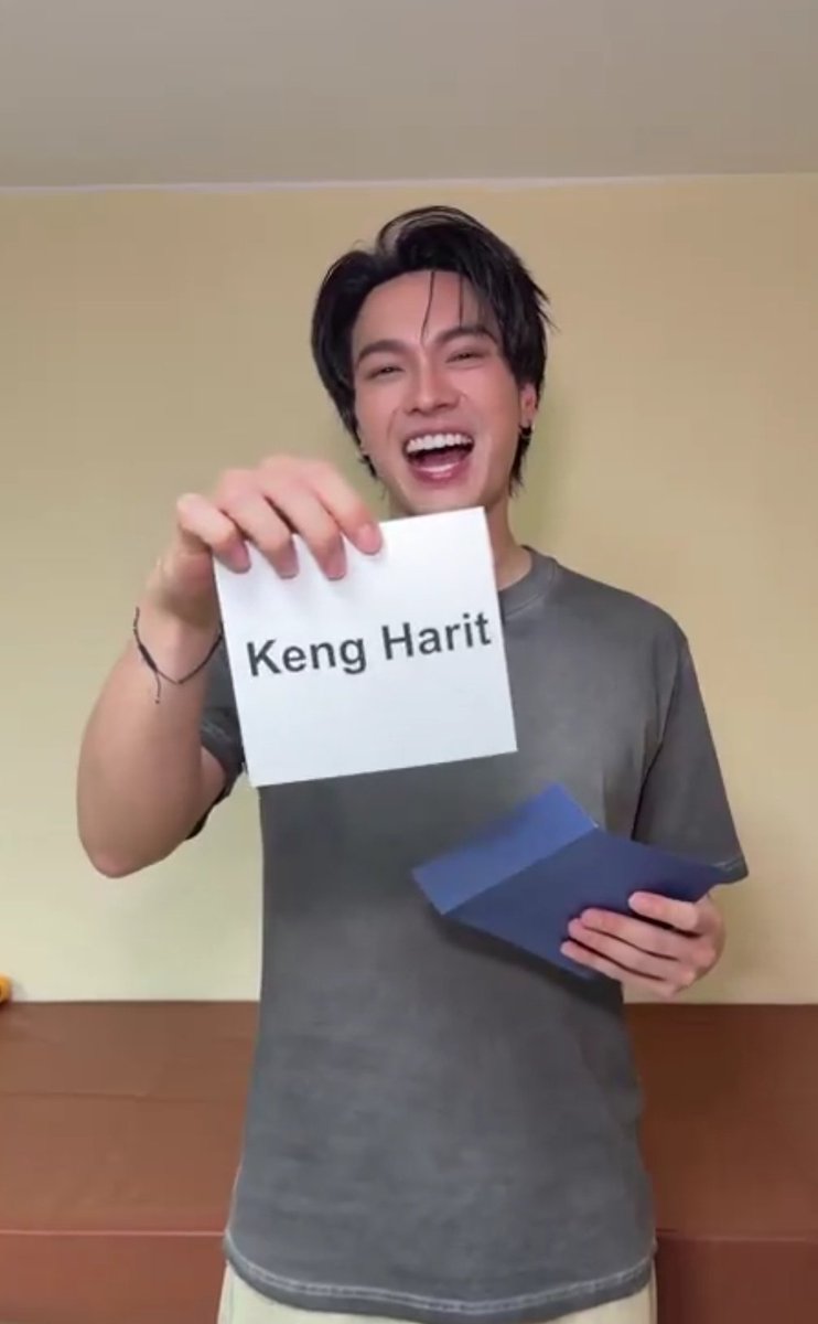 พี่เก่งสีน้ำเงินจริงด้วย5555555555555555

#KengHarit