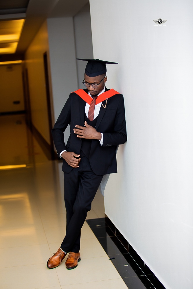 mustmalawi's tweet photo. 𝐅𝐑𝐔𝐈𝐓𝐒 𝐎𝐅 𝐄𝐗𝐂𝐄𝐋𝐋𝐄𝐍𝐂𝐄

Charles Saiwala, MUST graduate and former SRC Vice President, now champions student wellbeing at LUANAR and promotes community fitness through Fitzone Hub, which he founded, a true fruit of excellence.
#DoingBusinessUnusual https://t.co/272ZAFwXMy