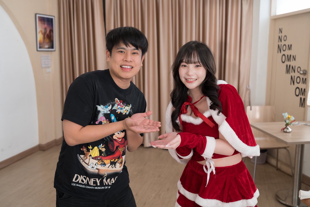 สุขสันต์วันเกิดน้าน้องพั้นซ์ ยี่สิบขวบ โตเป็นสาวจริงๆ แล้ว (เห็นกันมาตั้งแต่สิบสี่ 🥹🤏🏻)

ขอให้น้องพั้นซ์มีแต่ความสุข การเรียนราบรื่น มีงานเข้ามาอีกเย้อๆ ให้ปังๆ รวยๆ ยิ่งขึ้นไปอีกเล้ยย พี่คนนี้ก็จะคอยซัพพอร์ตอยู่เสมอน้า

รักน้องพั้นซ์ที่สุดในโลก 🥺🫶🏻💙

#PunchWatcharee