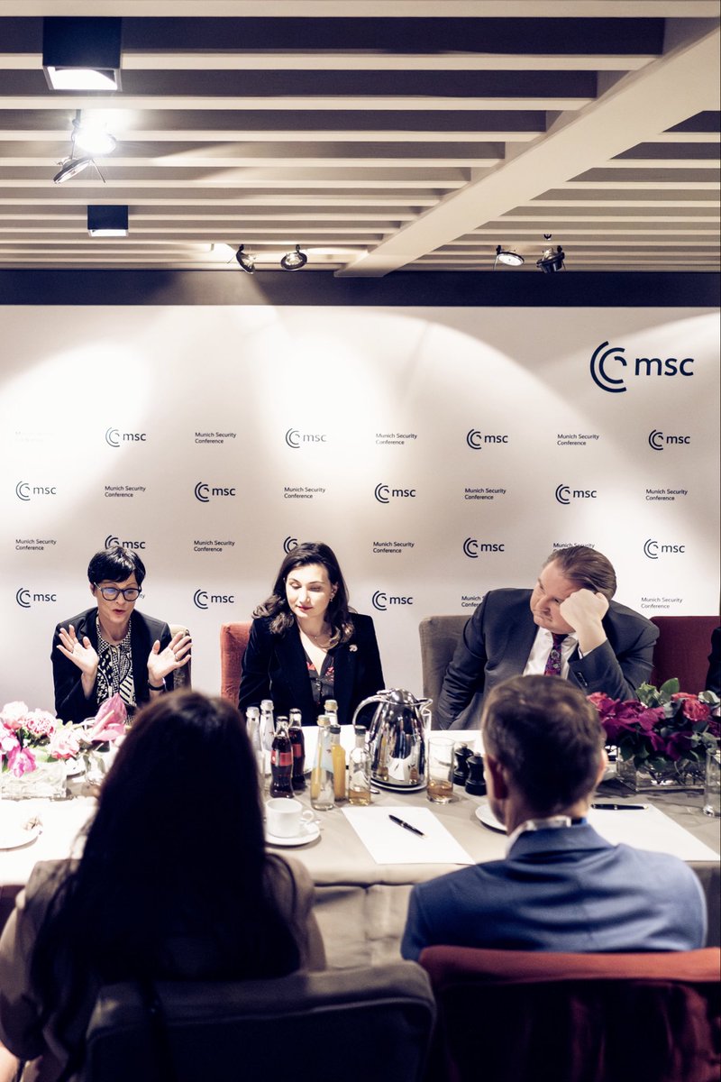 AkhvledianiTina's tweet photo. This weekend at @MunSecConf I had a pleasure of hosting @MartaKosEU @taraskachka and @040thomsonrob at the joint @CEPS_thinktank and @HALOTrustUSA to discuss #Ukraine’s recovery all the way from mines to markets, intertwined with Ukraine’s #EU accession.
#MSC26 https://t.co/zG1CzCL2jU