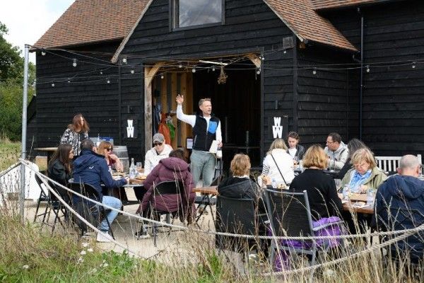 LivingMagazines's tweet image. Chiltern Safaris has announced the launch of the Blue Line Wine Tours, with the first tour set to take place on 9 May 2026 &amp;gt; livingmags.info/chiltern-safar… #WineTours #Chilterns #Vineyards