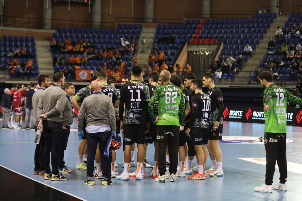 🧡🤾 BALONMANO

➡️ La remontada se queda en el molde

ℹ️  Noticia completa en revistapeloteros.com

🔗 revistapeloteros.com/texto-diario/m…