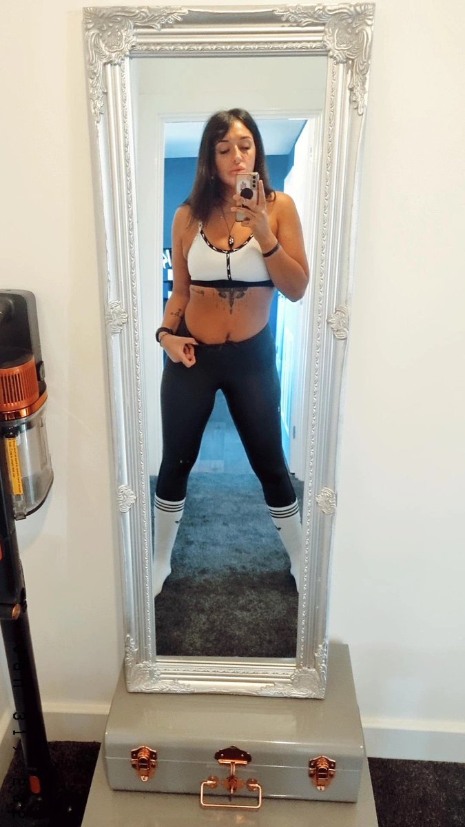Goddess Xena tweet media