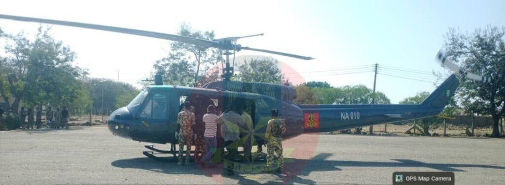 𝗦𝗼𝗹𝗱𝗶𝗲𝗿𝘀 𝗿𝗲𝗽𝗲𝗹 𝗜𝗦𝗪𝗔𝗣, 𝗕𝗼𝗸𝗼 𝗛𝗮𝗿𝗮𝗺 𝗮𝘁𝘁𝗮𝗰𝗸𝘀 𝗶𝗻 𝗕𝗼𝗿𝗻𝗼

𝗥𝗲𝗮𝗱 𝗠𝗼𝗿𝗲: punchng.com/soldiers-repel…