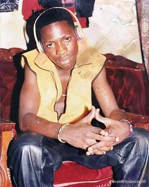 Hello  Ugandans how are you @BOBI WINE all of you please don't forget where you  started from.