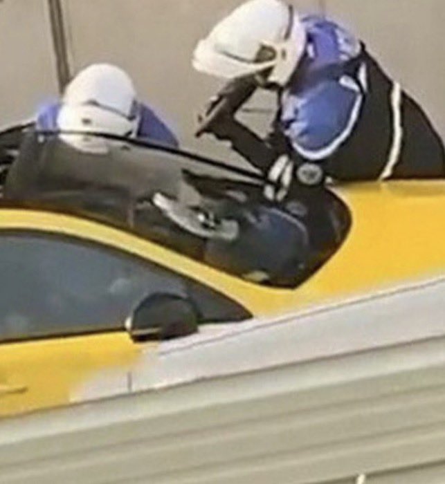 Bruno_Attal_'s tweet image. Un policier neutralise  en légitime défense Nahël, un voyou aux 17 infractions qui a fait un énième refus d’obtempérer et manqué de tuer un piéton et un cycliste.
Macron estime que c’est impardonnable et inexcusable, Melenchon et l’extrême gauche crient que la police tue. Mbappé…