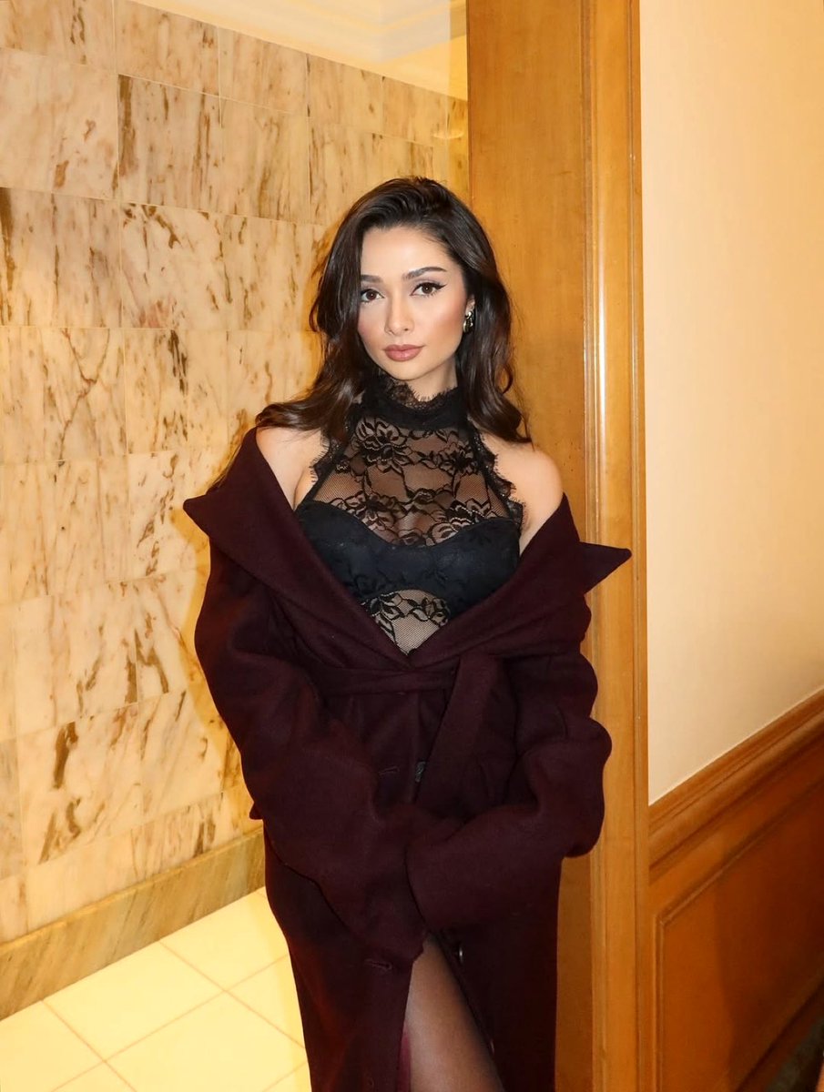 neosovietposter's tweet image. Vanderpump Rules Season 12 Girls 

1. Angelica: An actual succubus. Manipulative in an annoying way. Sexy as fuck. 

2. Audrey : fun. Kind of a stoner tom boy. Chill. I’m not into her. 

3. Kim: sucks. Boring. Begone ho. 

4. Natalie: a delight. Messy but fun. Kim’s main foe. Hot