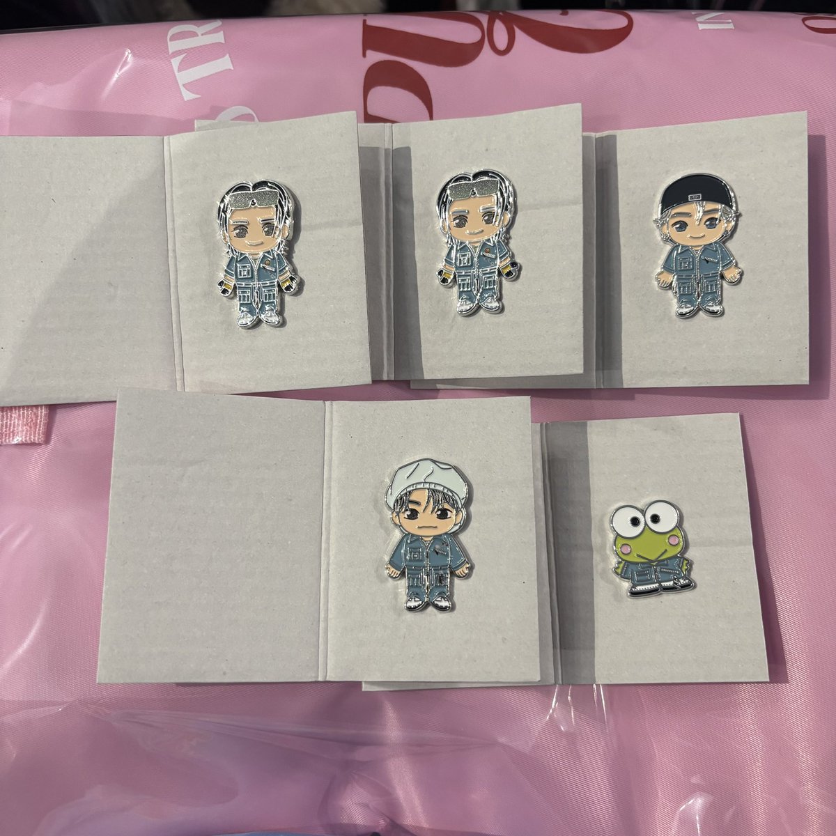 うぎゅっ。🌠 tweet media