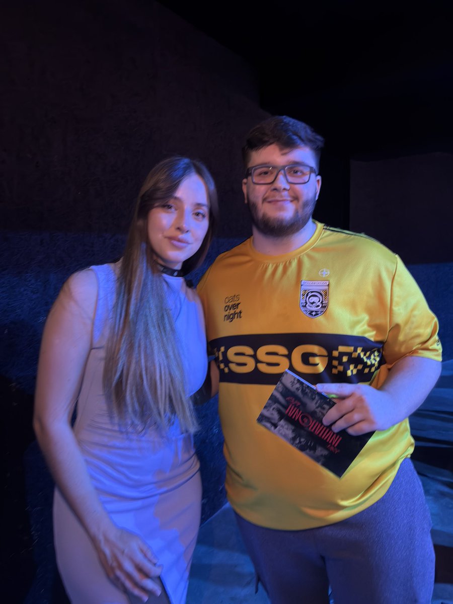 Thanks for the picture <a href="/mariapbonino/">Maria Bonino</a> you’re interviews are the best ❤️